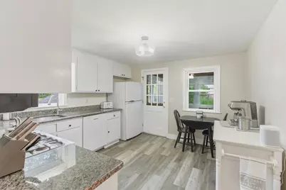 31 Allen Rd, Tewksbury, MA 01876 - Photo 11
