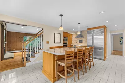 8 Partridge Hill Rd, Southborough, MA 01772 - Photo 9