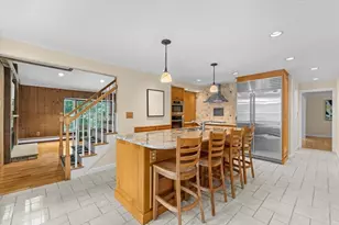 8 Partridge Hill Rd, Southborough, MA 01772 - Photo 9