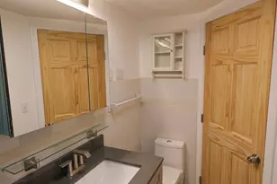 235 Savin Hill Ave, Boston, MA 02125 - Photo 9