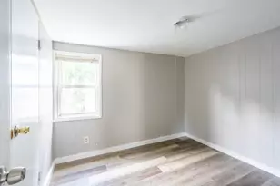 35 Water St, Quincy, MA 02169 - Photo 11