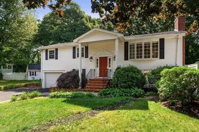 114 Albemarle, Norwood, MA 02062 - Photo 3