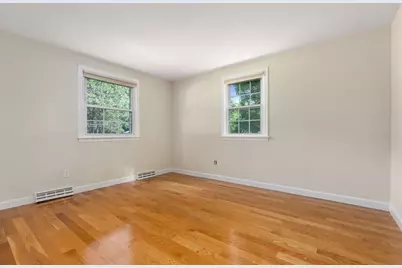 114 Albemarle, Norwood, MA 02062 - Photo 17