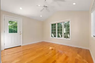 114 Albemarle, Norwood, MA 02062 - Photo 11