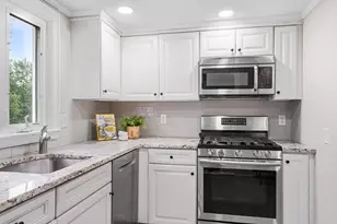 165 Tahattawan Rd, Littleton, MA 01460 - Photo 5