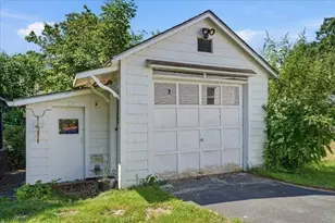 972 Elliot, New Bedford, MA 02745 - Photo 39