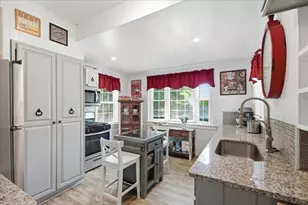 972 Elliot, New Bedford, MA 02745 - Photo 15