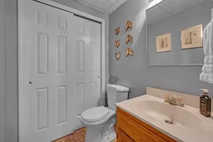 8 Woodcrest Dr, Oxford, MA 01537 - Photo 9