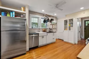 94 Town Hill St, Quincy, MA 02169 - Photo 15