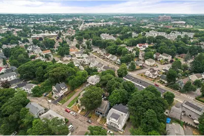 94 Town Hill St, Quincy, MA 02169 - Photo 31