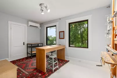 94 Town Hill St, Quincy, MA 02169 - Photo 23