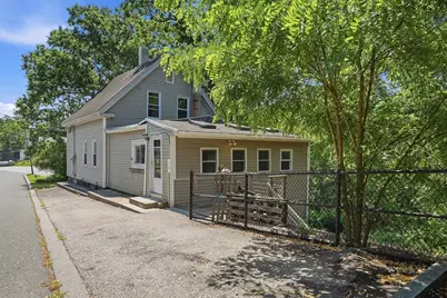 28 Tremont St, Athol, MA 01331 - Photo 7