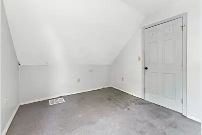 28 Tremont St, Athol, MA 01331 - Photo 27