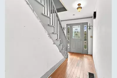 28 Tremont St, Athol, MA 01331 - Photo 9