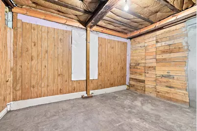 28 Tremont St, Athol, MA 01331 - Photo 31