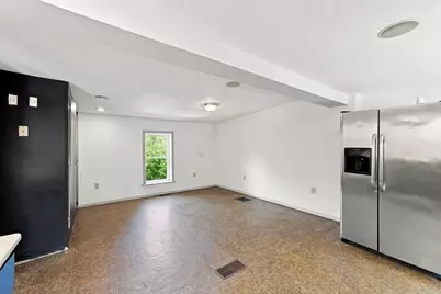 28 Tremont St, Athol, MA 01331 - Photo 17