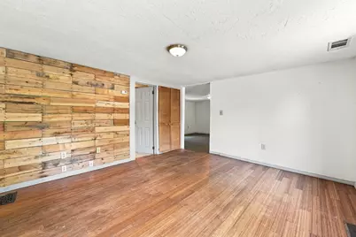 28 Tremont St, Athol, MA 01331 - Photo 11