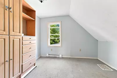 28 Tremont St, Athol, MA 01331 - Photo 23