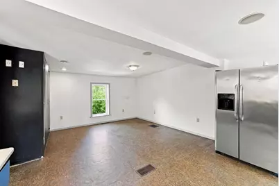 28 Tremont St, Athol, MA 01331 - Photo 17
