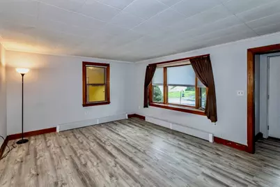 15 Kenwood Street, Westfield, MA 01085 - Photo 11