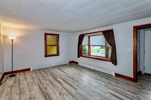 15 Kenwood St, Westfield, MA 01085 - Photo 11