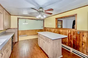 15 Kenwood St, Westfield, MA 01085 - Photo 5