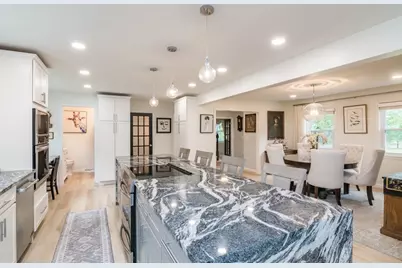 49 Quinnehtuk Rd, Longmeadow, MA 01106 - Photo 15
