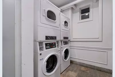 188 North #64, Boston, MA 02113 - Photo 17