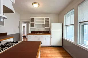 102-104 Pearson Rd, Somerville, MA 02144 - Photo 7
