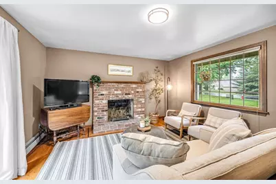 231 Edgewood Road, West Springfield, MA 01089 - Photo 17