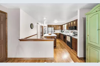 231 Edgewood Road, West Springfield, MA 01089 - Photo 15