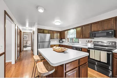 231 Edgewood Road, West Springfield, MA 01089 - Photo 11
