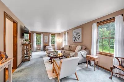 231 Edgewood Road, West Springfield, MA 01089 - Photo 3