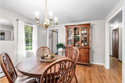 231 Edgewood Road, West Springfield, MA 01089 - Photo 9