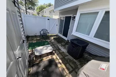 36 Meadow Pond Drive #M, Leominster, MA 01453 - Photo 3