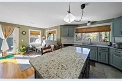 53 West St, Middleborough, MA 02346 - Photo 5
