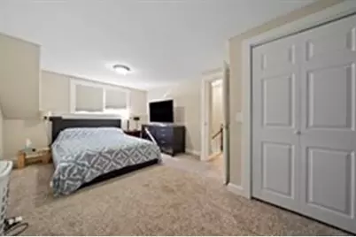 53 West St, Middleborough, MA 02346 - Photo 17