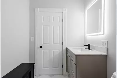 1347 Main Street, Leominster, MA 01453 - Photo 39