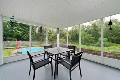 310 W Main St, Avon, MA 02322 - Photo 9