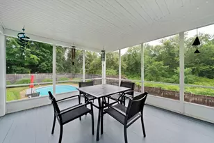 310 W Main St, Avon, MA 02322 - Photo 9