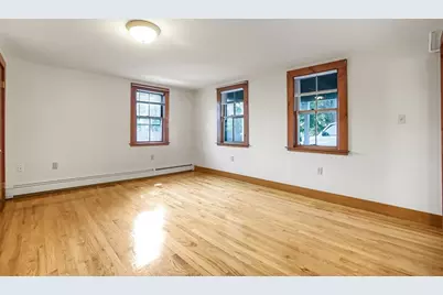 57 Lawrence St, Waltham, MA 02451 - Photo 25