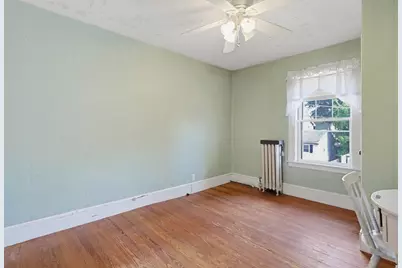 8 Wilder Ave, Lowell, MA 01851 - Photo 17