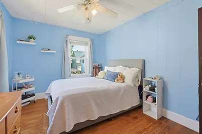 8 Wilder Ave, Lowell, MA 01851 - Photo 13