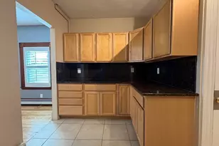 11 Pembroke, Somerville, MA 02145 - Photo 3