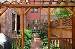 23-25 Beaver Pl, Boston, MA 02108 - Photo 37