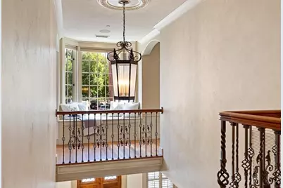 23-25 Beaver Place, Boston, MA 02108 - Photo 9
