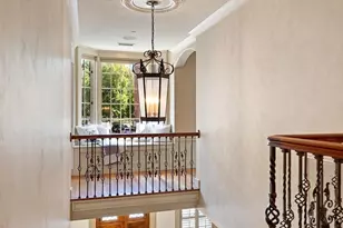 23-25 Beaver Pl, Boston, MA 02108 - Photo 9