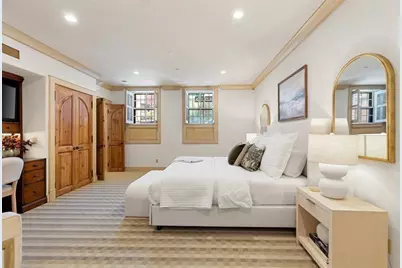 23-25 Beaver Place, Boston, MA 02108 - Photo 31