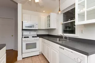 128 Ashmont St, Boston, MA 02124 - Photo 15
