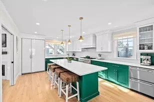 5 Vernon Ave, Hull, MA 02045 - Photo 9